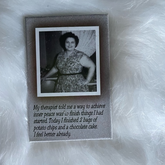 FUNNY WOMAN KITCHEN MAGNET - Picture 4 of 4